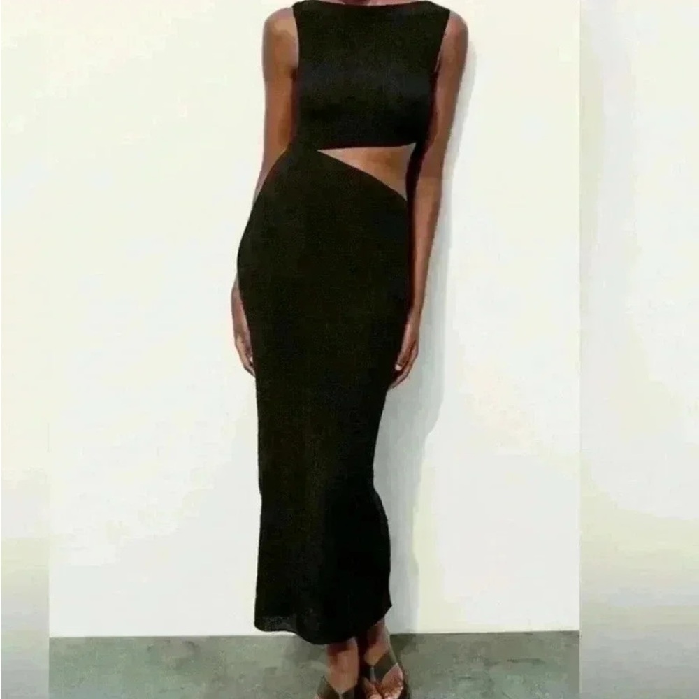 NWT ZARA textured cut out Midi dress